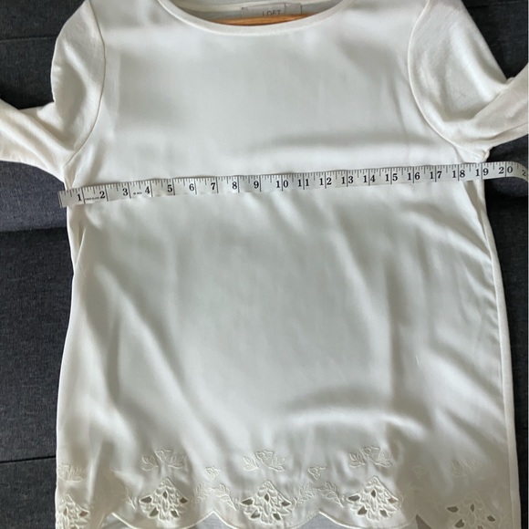 LOFT Off White Mixed Fabric Long Sleeve Scalloped Hem Blouse Size S - Picture 6 of 9